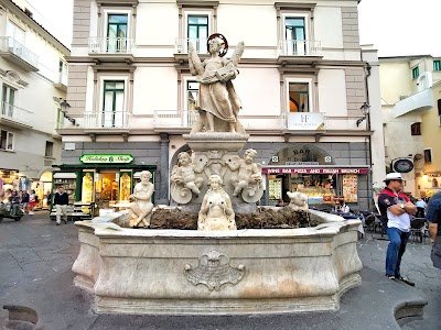 Foto de Saint Andrew s Fountain Amalfi