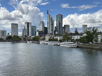 Foto de Premier Inn Frankfurt Westend Hotel