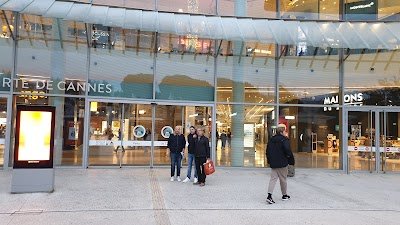 Foto de CAP3000 - Shopping Mall