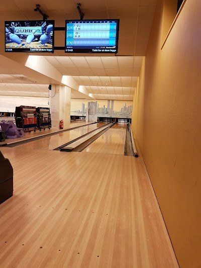 Foto de Downtown Bowling
