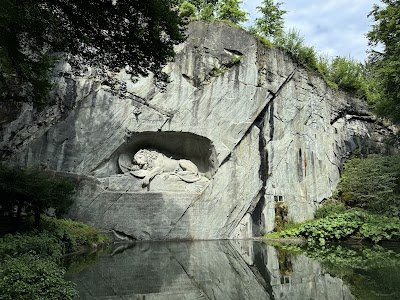 Foto de Löwendenkmal
