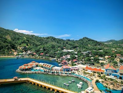 Foto de Berth 1 - Port of Roatan