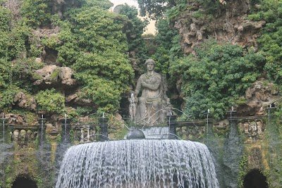Foto de Fontana dell Ovato (o di Tivoli)