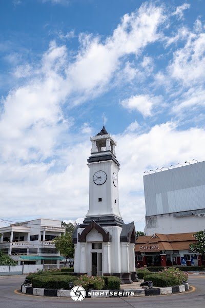 Foto de Clock Tower Intersection