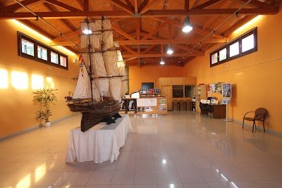 Foto de Posto de Turismo de Ribadeo