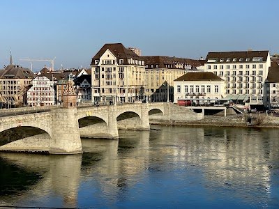 Foto de Mittlere Brücke