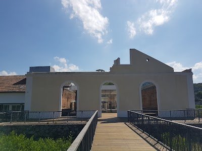 Foto de Ruínas do Armazém Macedo