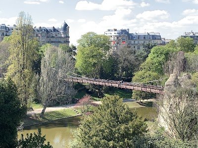 Foto de parque des buttes chaumon