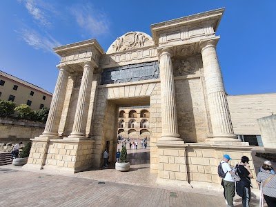Foto de Puerta del Puente