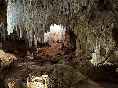 Foto de Cayman Crystal Caves