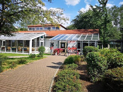 Foto de International Youth Meeting Center in Oświęcim Auschwitz