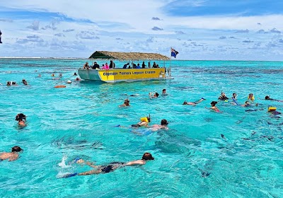 Foto de Captain Tamas Lagoon Cruizes