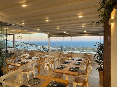 Foto de Osmo Greek Restaurant