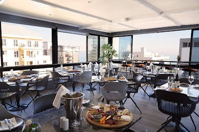 Foto de SKYE Rooftop Bar and Restaurant