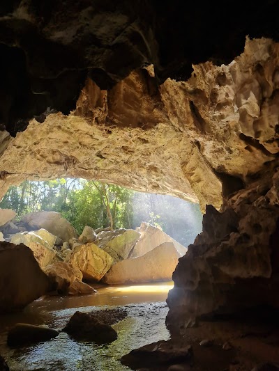Foto de Parque Municipal Gruta do Bacaetava - Agendamento