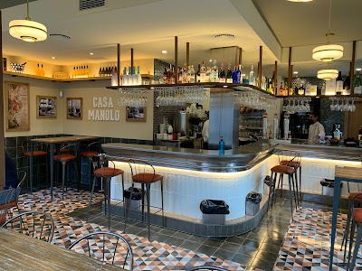 Foto de CASA MANOLO TAPAS BAR SEVILLANO