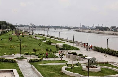 Foto de Sabarmati Riverfront, Nehru Bridge