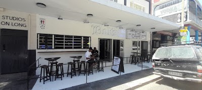 Foto de Bob s Bar Longstreet