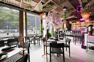 Foto de AlmaRosa Restaurant e Lounge