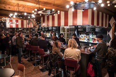 Foto de Grenzwert Bar Basel