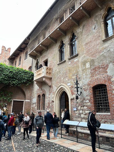 Foto de Juliette Balcony