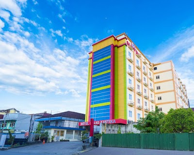 Foto de Hotel Grand Kartika