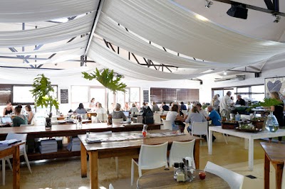 Foto de La Cuccina Restaurant Newlands, Cape Town, Josephine Mill.