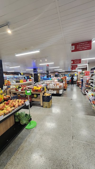 Foto de Supermercado Almeida