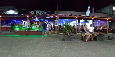 Foto de Sistema X Boliche e Pizza Bar