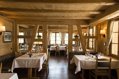 Foto de Restaurant Sonnenhof Restaurant in Saanen