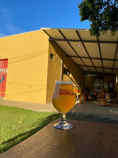 Foto de Cervejaria Woman, Bar da Fábrica - local beer brewpub