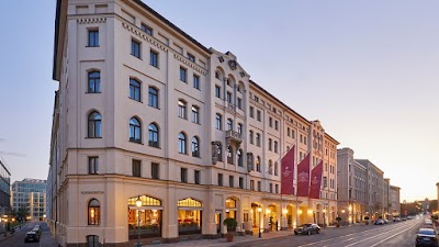 Foto de Hotel Vier Jahreszeiten Kempinski
