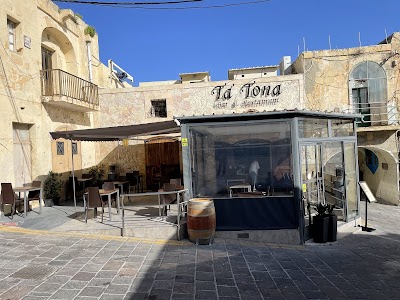 Foto de Ta Tona Bar Restaurant