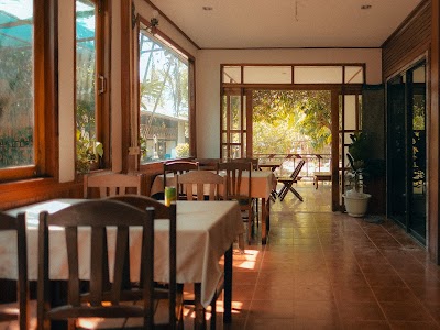 Foto de Vela Cafe and Restaurant