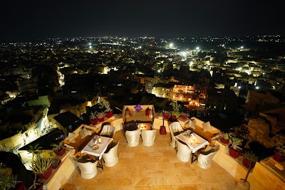 Foto de The Surya Restaurant