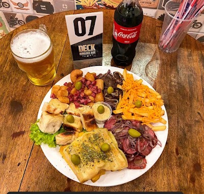 Foto de Deck Burguer Bar