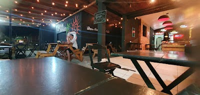 Foto de GARAGE FOOD RESTAURANTE E HAMBURGUERIA CALÇADÃO PRAIA DE LESTE PONTAL DO PARANÁ