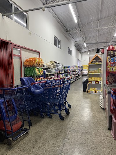 Foto de Supermercado Rede Master Porto das Laranjeiras