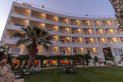 Foto de Ramada Resort By Wyndham Puerto de Mazarron