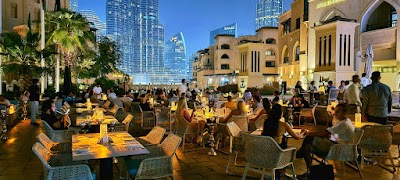 Foto de Arabeska Restaurant - Souk al Bahar, Dubai Mall - Burj Khalifa View