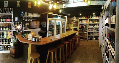 Foto de Cervejaria e Cachaçaria Curitiba