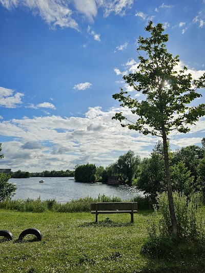 Foto de Etang du vignoble à Valenciennes