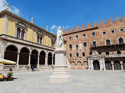 Foto de Piazza dei Signori