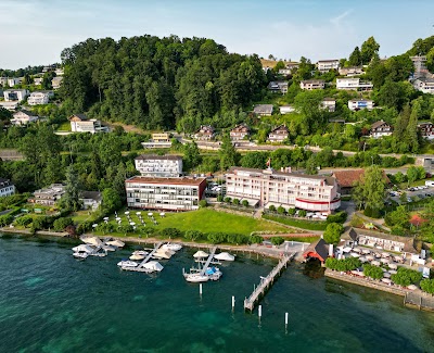 Foto de HERMITAGE Lake Lucerne