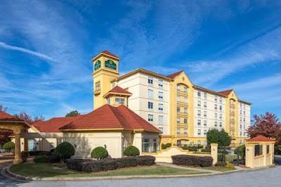 Foto de La Quinta Inn e Suites by Wyndham Atlanta Ballpark Galleria