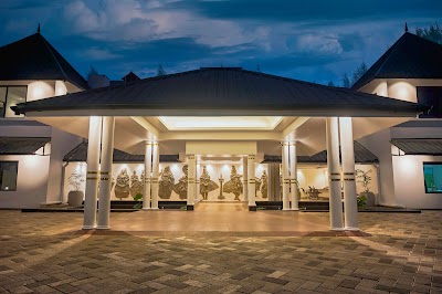 Foto de Contour Backwaters Hotel Resort e Convention Centre