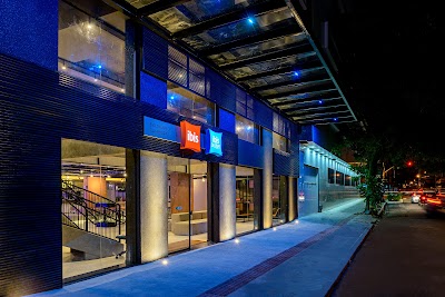 Foto de ibis budget Balneario Camboriu