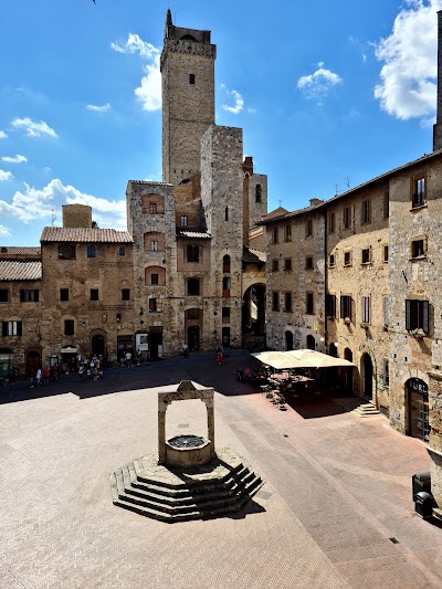 Foto de Palazzo Comunale, Pinacoteca, Torre Grossa