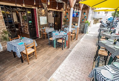 Foto de Gourmet Bar Grill