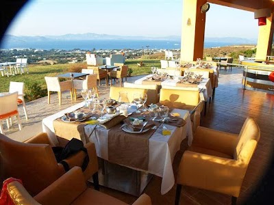 Foto de Lofaki Bar Restaurant